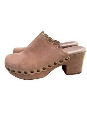 Chocolat Blu Gemini Studded Latte Suede Leather Clogs Scalloped Sz 10